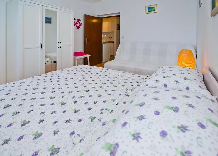 Cvjetan شقة هفار